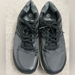 Black Topo sneakers